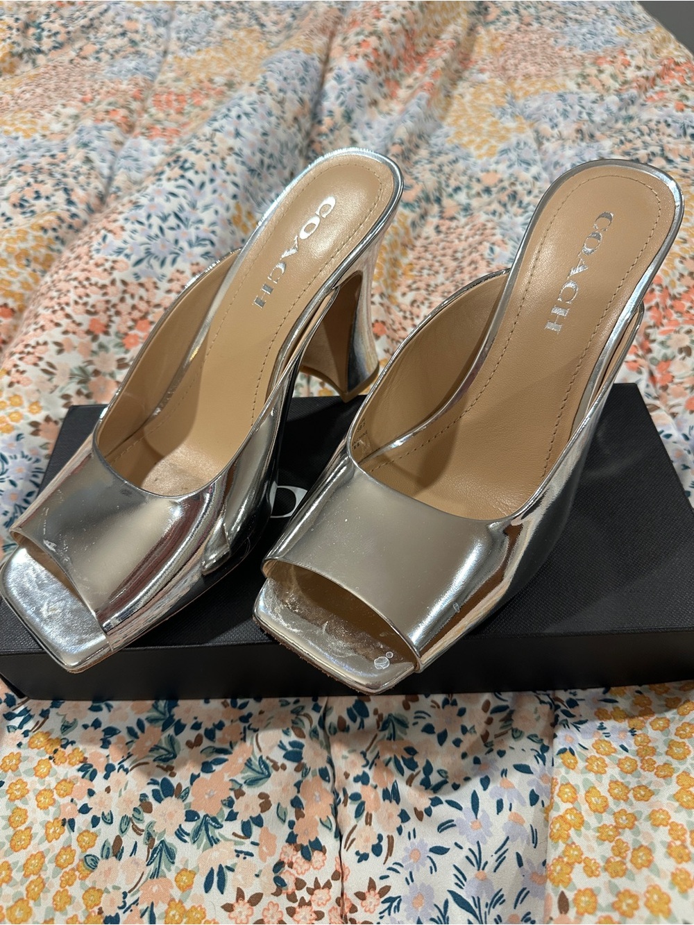 Coach Silver Metallic Open-Toe Mule Heels sz 8